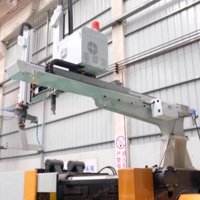 SGS 200ton Injection Moulding Machine Energy Saving Robot Injection Moulding Machine