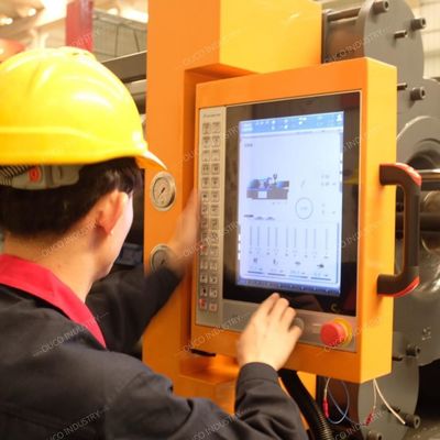 SGS 200ton Injection Moulding Machine Energy Saving Robot Injection Moulding Machine