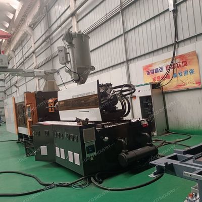 CWI 180GB Durable Barrel Injection Molding Machine With Damped Distributor