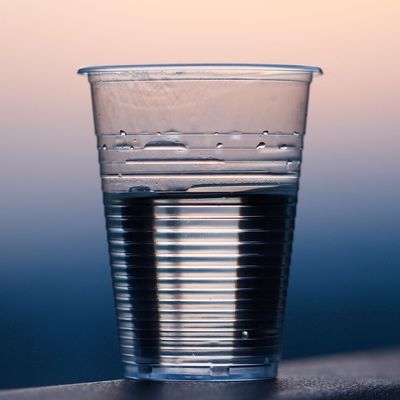 800T Hydraulic Injection Moulding Machine Spin Bar Plastic Cup Making Machine